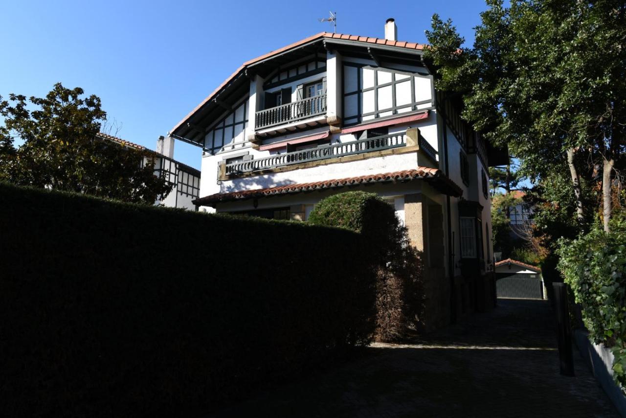 Villa Tradicion Y Elegancia Getxo Exterior foto